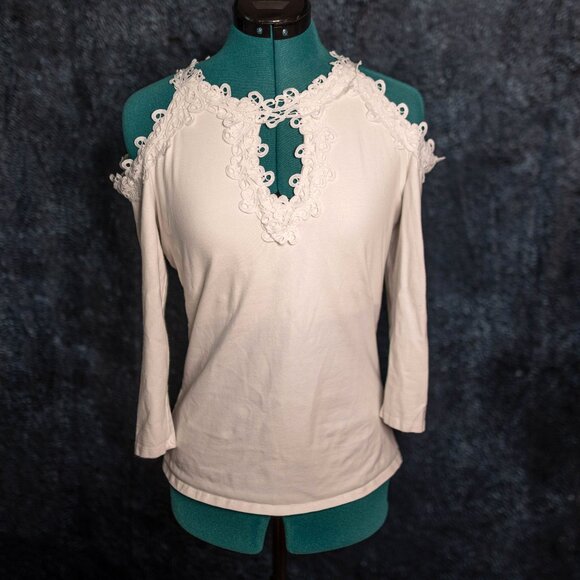 SALE Boston Proper White Cut-Out Lace Top | Size Small - Picture 1 of 8